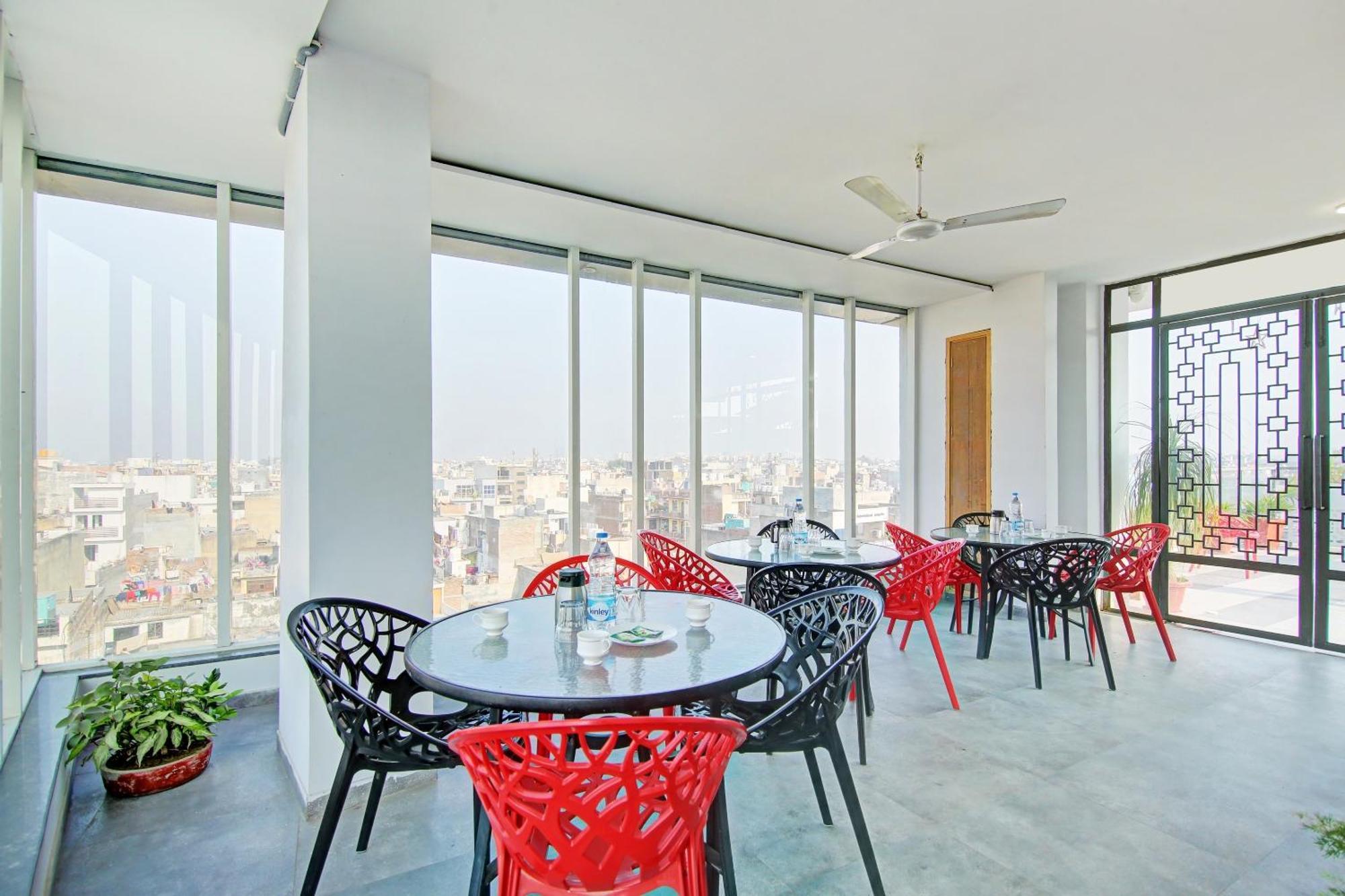 Super Townhouse Geetanjali Inn Gurgaon Exterior foto